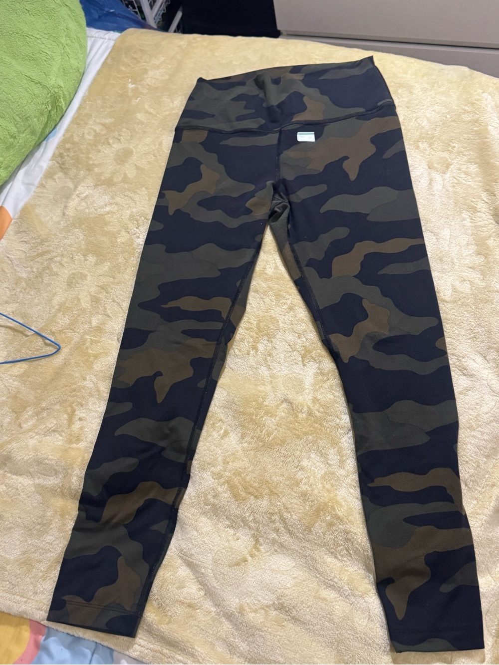 PINK by Victoria Secret’s- Olive/Black